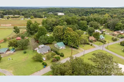 153 Autumn Lane, Spindale, NC 28160 - Photo 7