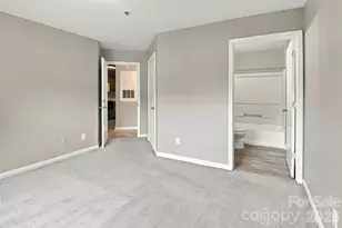 9709 Campus Walk Ln, Charlotte, NC 28262 - Photo 13
