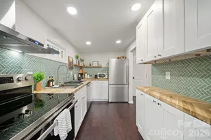 2 Laban Ln, Asheville, NC 28805 - Photo 9