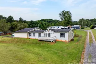 3 S Creek Dr, Leicester, NC 28748 - Photo 9