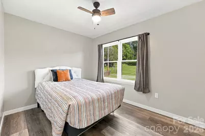 204 Oakdale Road, Waynesville, NC 28786 - Photo 11
