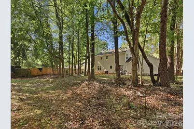 7214 Falconwood Court, Charlotte, NC 28227 - Photo 15