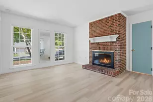 7214 Falconwood Ct, Charlotte, NC 28227 - Photo 3