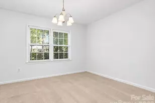 7214 Falconwood Ct, Charlotte, NC 28227 - Photo 9