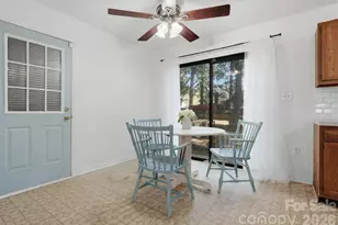 7214 Falconwood Ct, Charlotte, NC 28227 - Photo 5