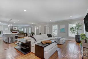1230 Redcoat Dr, Charlotte, NC 28211 - Photo 13