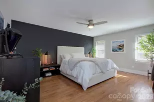 1230 Redcoat Dr, Charlotte, NC 28211 - Photo 15
