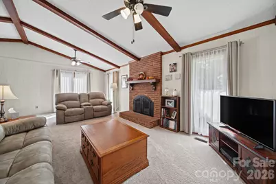 306 Starmount Drive, Statesville, NC 28677 - Photo 3