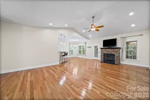 1403 Springhaven Cir, Albemarle, NC 28001 - Photo 5