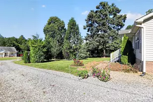 2454 Oak Valley Ln, Maiden, NC 28650 - Photo 41