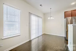 5008 Spring Arbor Ln, Charlotte, NC 28213 - Photo 3