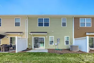 5008 Spring Arbor Ln, Charlotte, NC 28213 - Photo 15