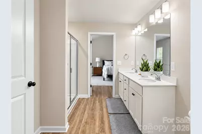 8913 Sawyer Run Court, Charlotte, NC 28215 - Photo 17