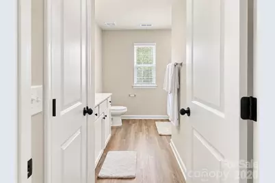 8913 Sawyer Run Court, Charlotte, NC 28215 - Photo 25