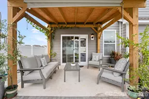30 Silverthorne Ct, Hendersonville, NC 28792 - Photo 3