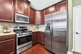 2410 Alyssa Ln, Charlotte, NC 28208 - Photo 9