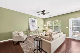 2410 Alyssa Ln, Charlotte, NC 28208 - Photo 5