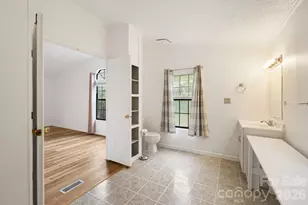 75 Cliffview Dr, Asheville, NC 28803 - Photo 19