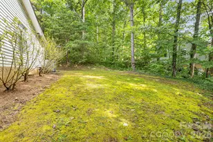 75 Cliffview Dr, Asheville, NC 28803 - Photo 37