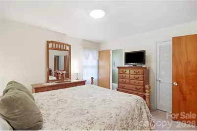 1745 Northbrook Drive, Charlotte, NC 28216 - Photo 17