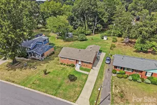 1745 Northbrook Dr, Charlotte, NC 28216 - Photo 25