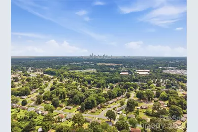 1745 Northbrook Drive, Charlotte, NC 28216 - Photo 29