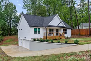 110 S Yadkin River Rd, Statesville, NC 28625 - Photo 3