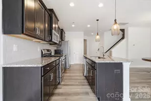 13422 Savannah Point Dr, Charlotte, NC 28273 - Photo 5