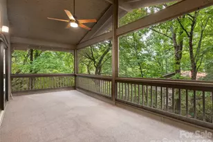 15 Cedarbrook Dr, Hendersonville, NC 28739 - Photo 7