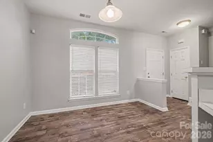 6172 Prosperity Church Rd, Charlotte, NC 28269 - Photo 7