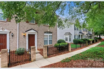 6172 Prosperity Church Road, Charlotte, NC 28269 - Photo 3