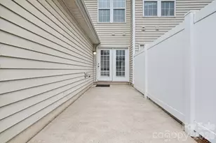 6172 Prosperity Church Rd, Charlotte, NC 28269 - Photo 33