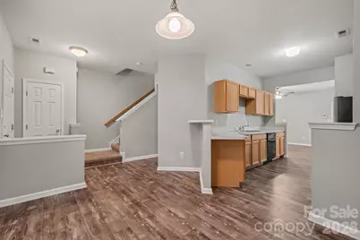6172 Prosperity Church Road, Charlotte, NC 28269 - Photo 9