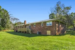 17 Randolph Ave, Flat Rock, NC 28731 - Photo 23