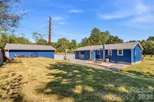 181 Moody Ave, Candler, NC 28715 - Photo 3