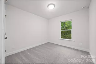 610 W Lewis St, Dallas, NC 28034 - Photo 17