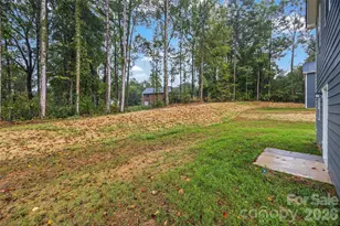 610 W Lewis St, Dallas, NC 28034 - Photo 27