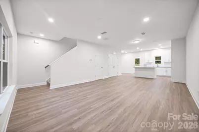 610 W Lewis Street, Dallas, NC 28034 - Photo 3