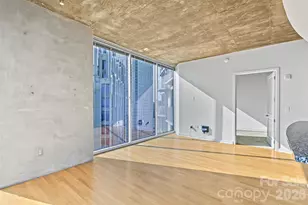 210 N Church St, Charlotte, NC 28202 - Photo 21