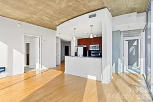210 N Church St, Charlotte, NC 28202 - Photo 19