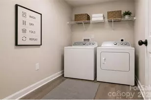 2231 Dardan Woods Dr, Charlotte, NC 28215 - Photo 15