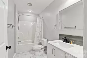 13104 Red Vulcan Ct, Charlotte, NC 28213 - Photo 25