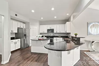 13104 Red Vulcan Court, Charlotte, NC 28213 - Photo 13