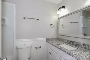 418 Meadowview Dr, Gastonia, NC 28054 - Photo 13