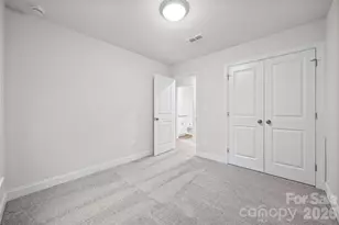 608 W Lewis St, Dallas, NC 28034 - Photo 19