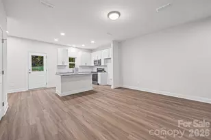 608 W Lewis St, Dallas, NC 28034 - Photo 7