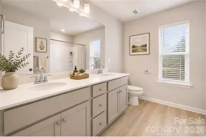 8925 Sawyer Run Court, Charlotte, NC 28215 - Photo 17