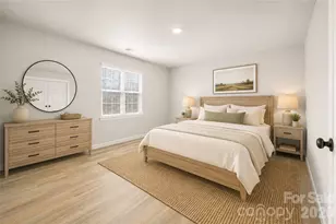 8925 Sawyer Run Ct, Charlotte, NC 28215 - Photo 15