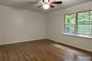 20 Pheasant Run Rd, Brevard, NC 28712 - Photo 7