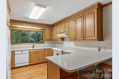 126 Brandon Road, Hendersonville, NC 28739 - Photo 15